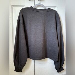 oversized long sleeve pull over